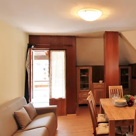 Апартаменты House Touring 11